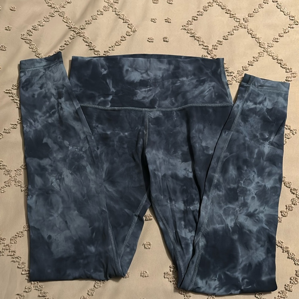 Align, size 8, Lululemon leggings. Longer length. Great condition.
